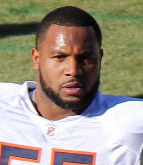 Lance Briggs