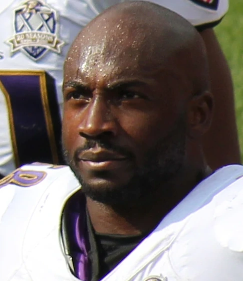 Elvis Dumervil
