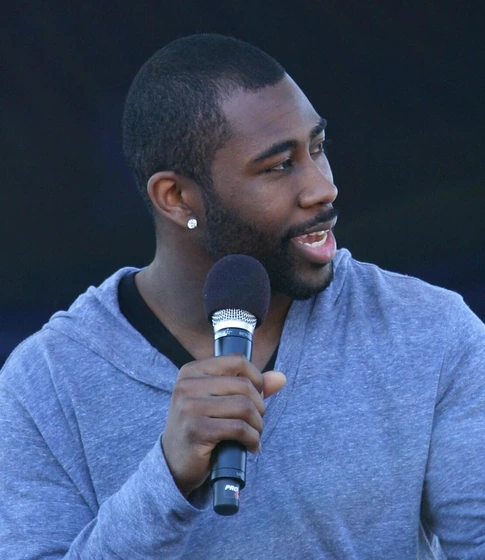 Darrelle Revis